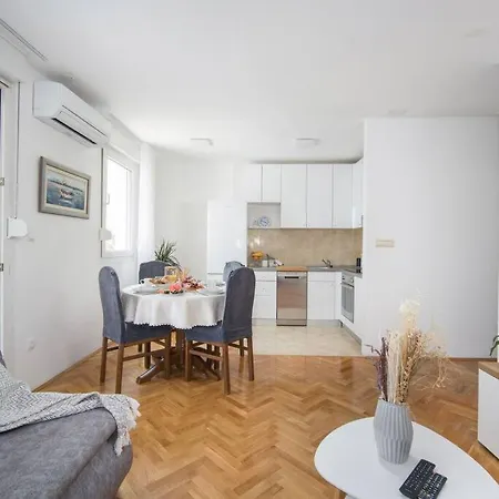Apartman Maris Apartamento